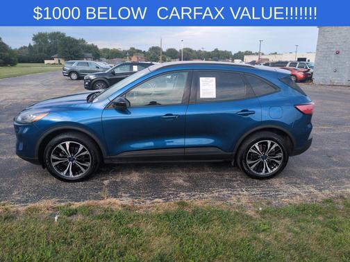 2022 Ford Escape SE