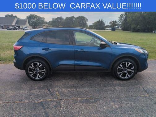 2022 Ford Escape SE