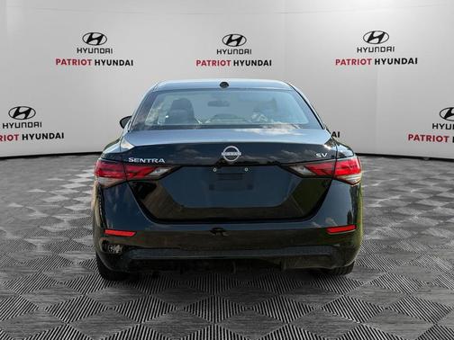 Super Black 2024 Nissan Sentra SV