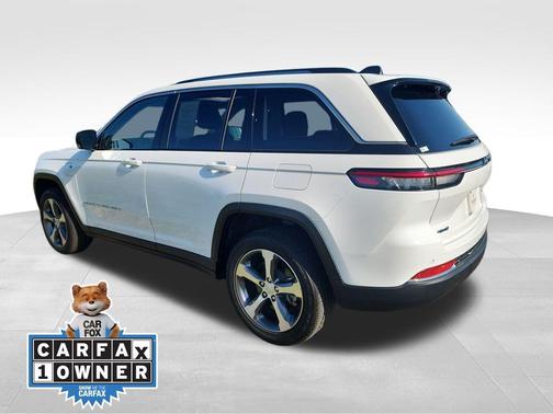 2023 Jeep Grand Cherokee 4xe Base