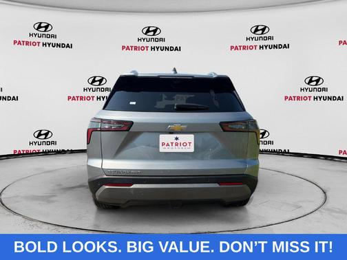 Sterling Gray Metallic 2025 Chevrolet Equinox 1LT