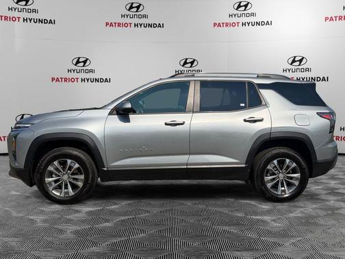Sterling Gray Metallic 2025 Chevrolet Equinox 1LT