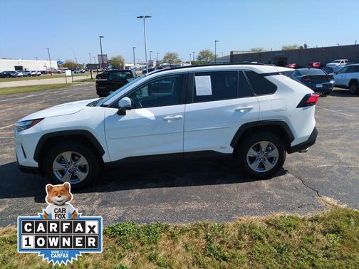 2024 Toyota RAV4 Hybrid LE