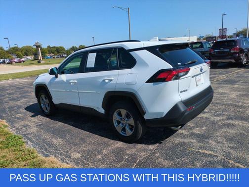 2024 Toyota RAV4 Hybrid LE