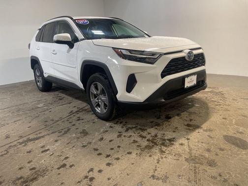 2024 Toyota RAV4 Hybrid LE