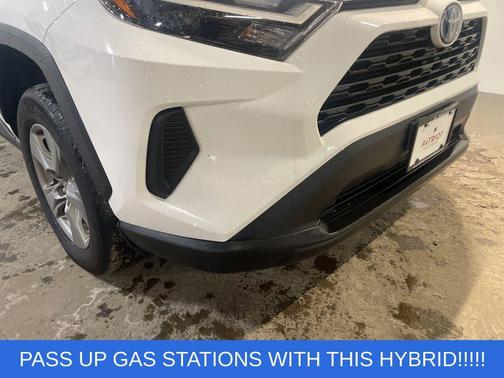 2024 Toyota RAV4 Hybrid LE
