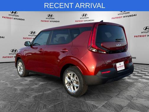 Mars Orange 2022 Kia Soul LX