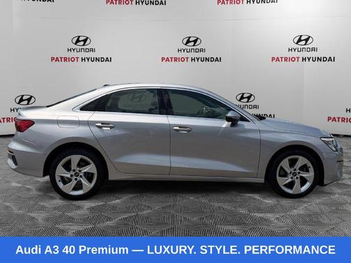 Florett Silver Metallic 2024 Audi A3 Premium