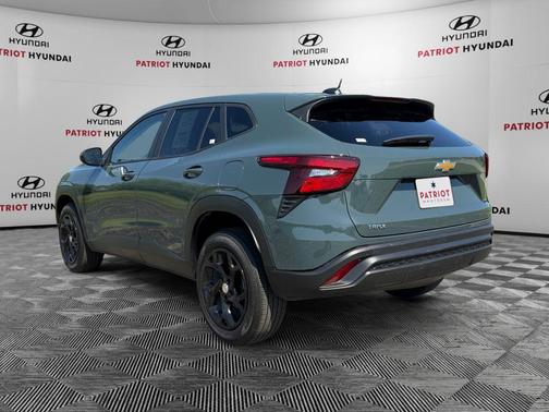 Cypress Gray 2025 Chevrolet Trax LS
