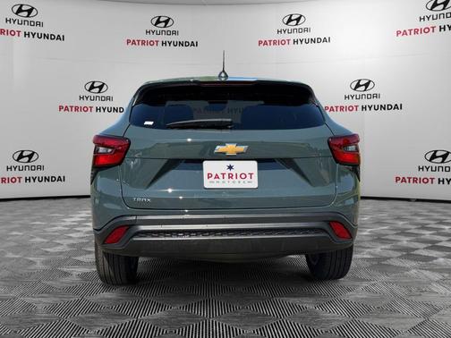 Cypress Gray 2025 Chevrolet Trax LS