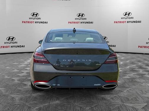 Makalu Gray 2025 Genesis G70 2.5T AWD