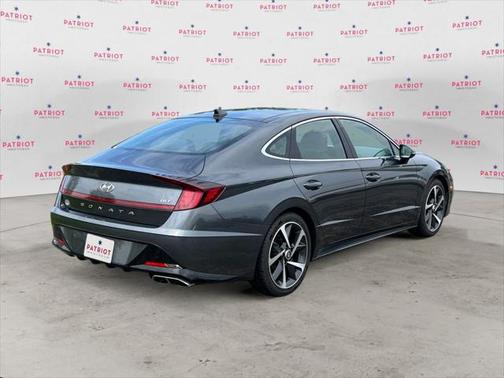 2022 Hyundai SONATA SEL Plus