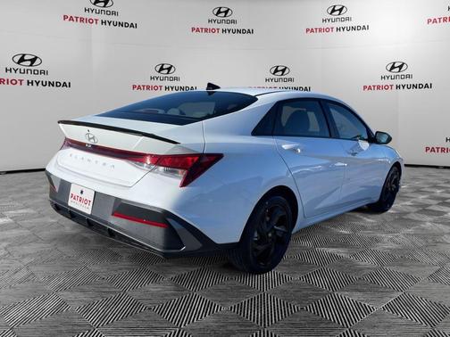 2026 Hyundai ELANTRA Sport