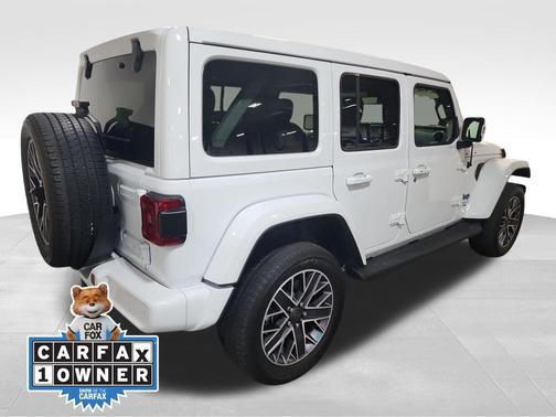 2023 Jeep Wrangler 4xe Sahara High Altitude