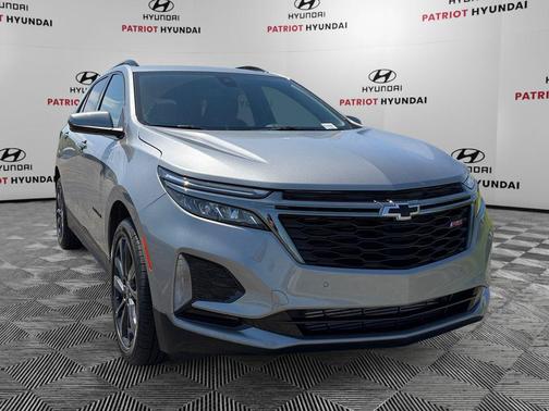 Sterling Gray Metallic 2023 Chevrolet Equinox FWD RS