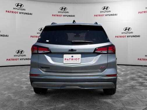 Sterling Gray Metallic 2023 Chevrolet Equinox FWD RS