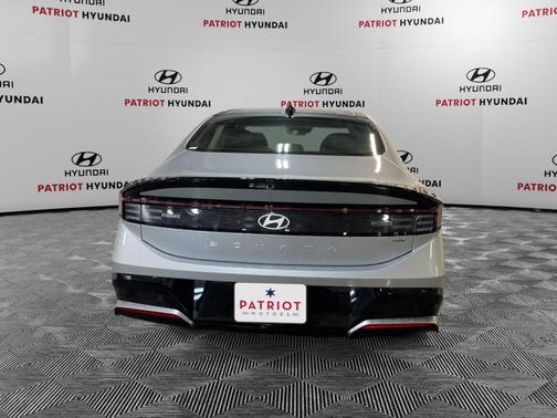 2026 Hyundai SONATA Hybrid SE