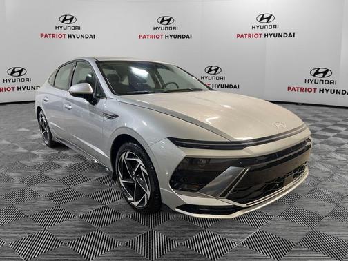 2026 Hyundai SONATA SEL