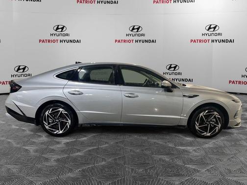 2026 Hyundai SONATA SEL