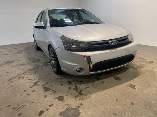 2010 Ford Focus SES