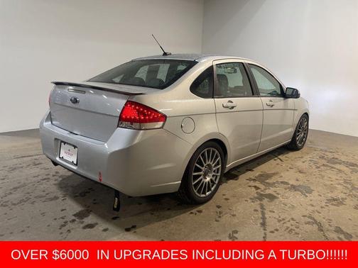2010 Ford Focus SES