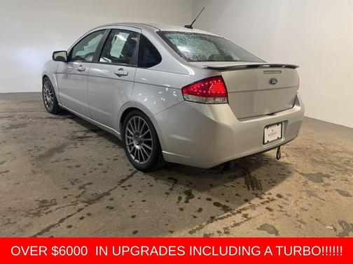 2010 Ford Focus SES