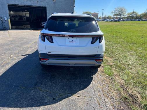 2026 Hyundai TUCSON SEL Convenience