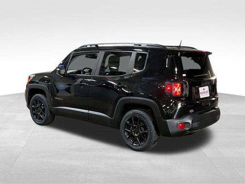 Black Clearcoat 2020 Jeep Renegade Latitude