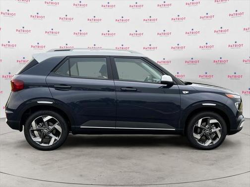 2025 Hyundai VENUE Limited