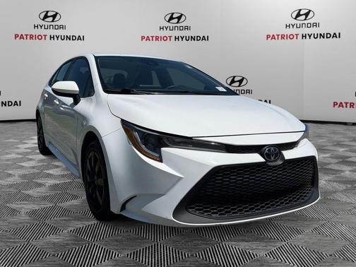 Super White 2021 Toyota Corolla LE