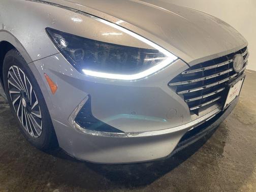 2021 Hyundai SONATA Limited 2.0T