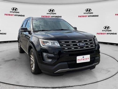 Shadow Black 2017 Ford Explorer XLT