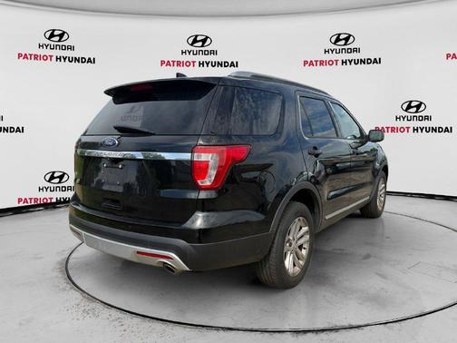 Shadow Black 2017 Ford Explorer XLT