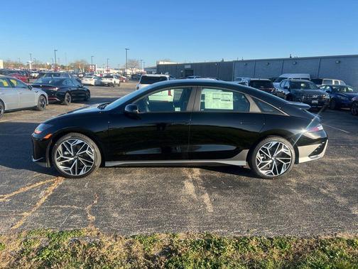 2025 Hyundai IONIQ 6 SEL