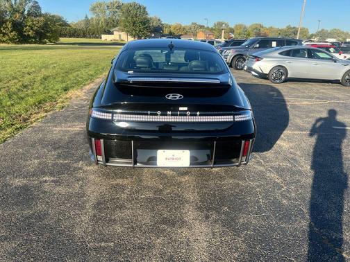 2025 Hyundai IONIQ 6 SEL