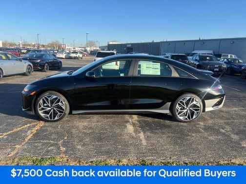 2025 Hyundai IONIQ 6 SEL