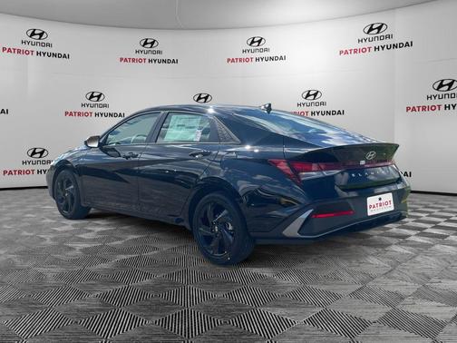 Abyss Black 2026 Hyundai ELANTRA Sport