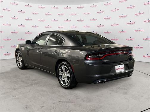 2015 Dodge Charger SE