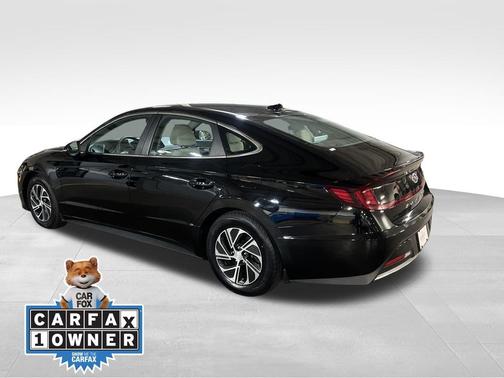 2021 Hyundai SONATA Blue