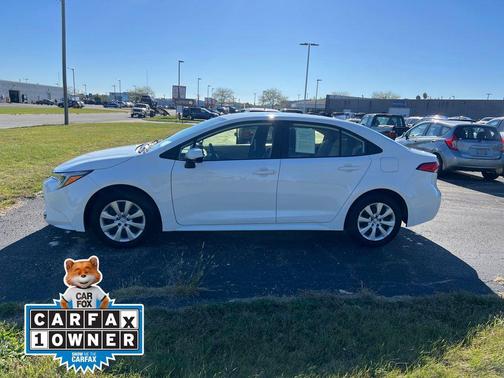 2024 Toyota Corolla Hybrid LE