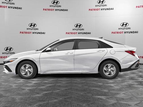 Serenity White 2026 Hyundai ELANTRA SE