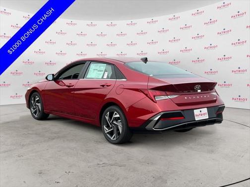 2025 Hyundai ELANTRA Limited
