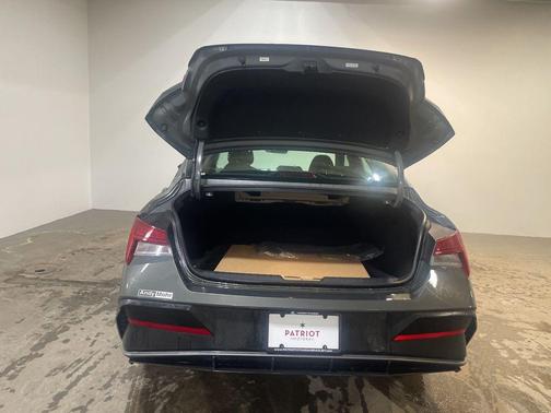 2026 Hyundai ELANTRA HEV Blue