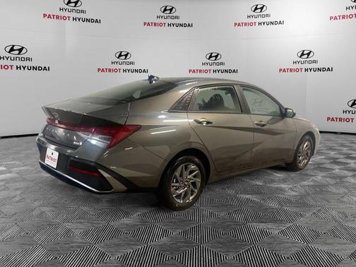 2026 Hyundai ELANTRA HEV Blue