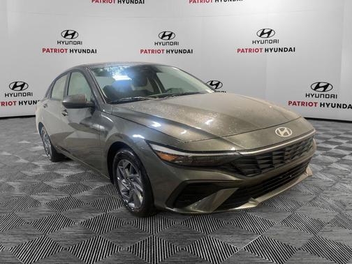 2026 Hyundai ELANTRA HEV Blue