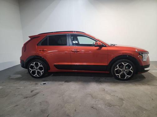 2023 Kia Niro Touring