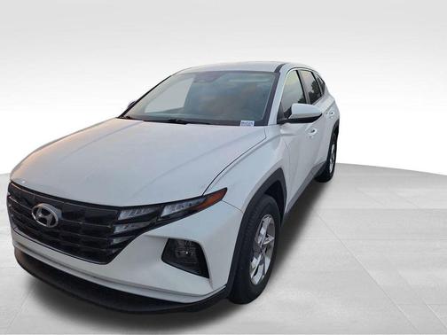 2022 Hyundai TUCSON SE