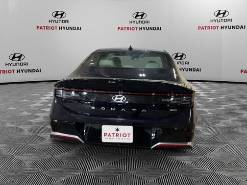 2026 Hyundai SONATA SEL