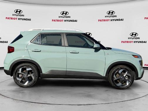 Mirage Green 2026 Hyundai VENUE SEL