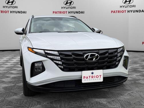 Serenity White Pearl 2023 Hyundai TUCSON SEL